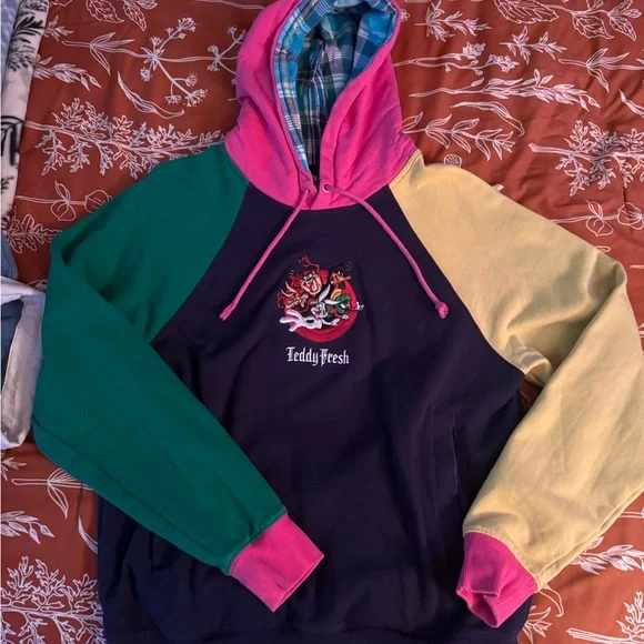 Teddy Fresh x Looney Tunes Hoodie - Picture 1 of 3